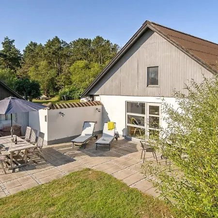 Holiday home Rebecca - 1-5km From The Sea In Ne Jutland By Interhome *
