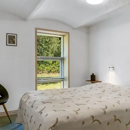 Rebecca - 1-5km From The Sea By Interhome * Hals